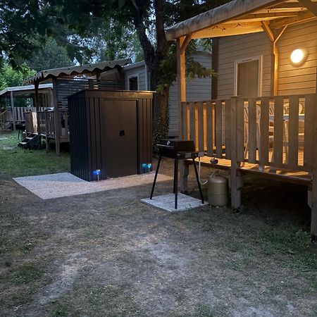 Mobil-Home 6 Personnes Cadenet Exterior photo