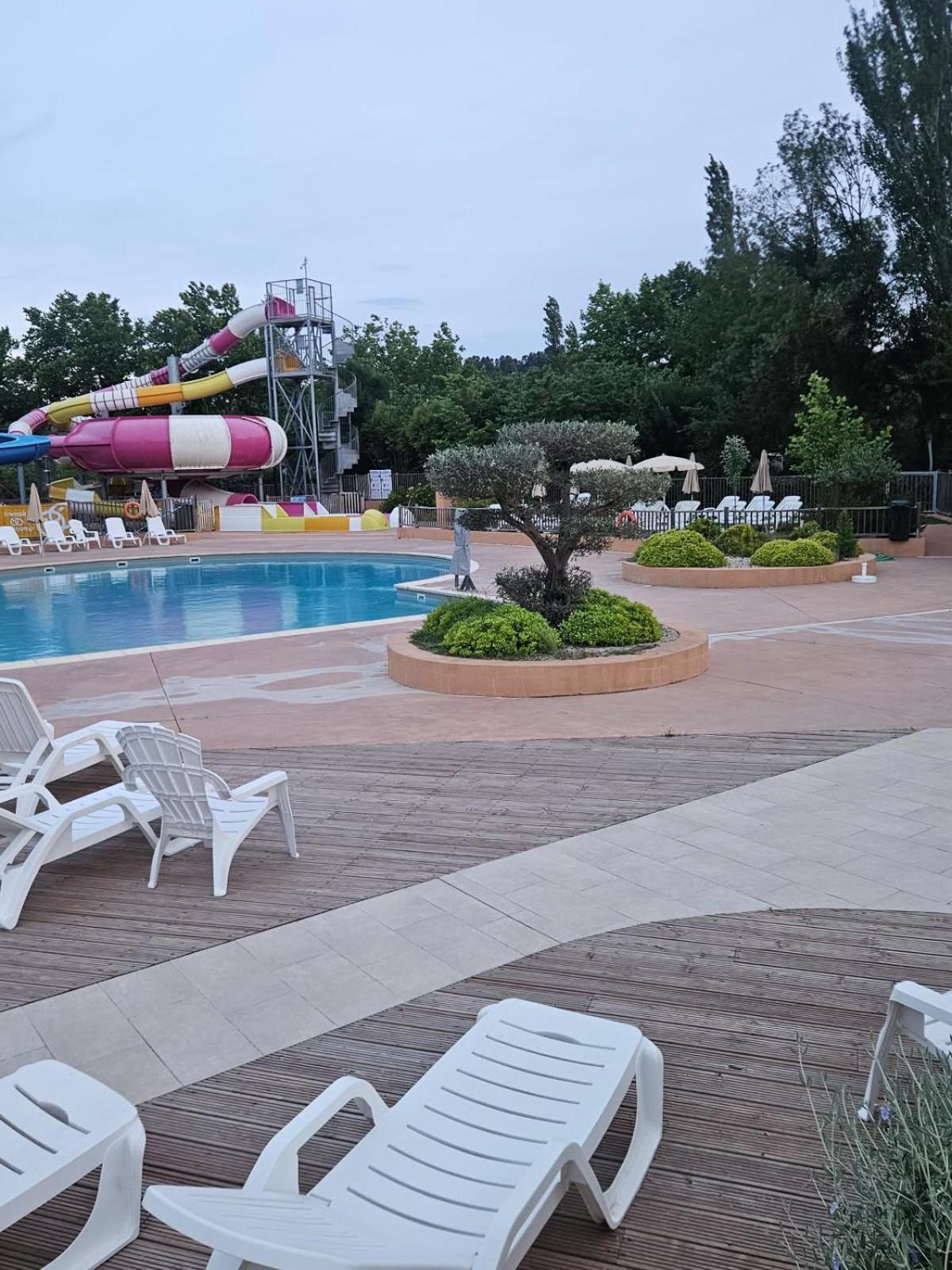 Mobil-Home 6 Personnes Cadenet Exterior photo