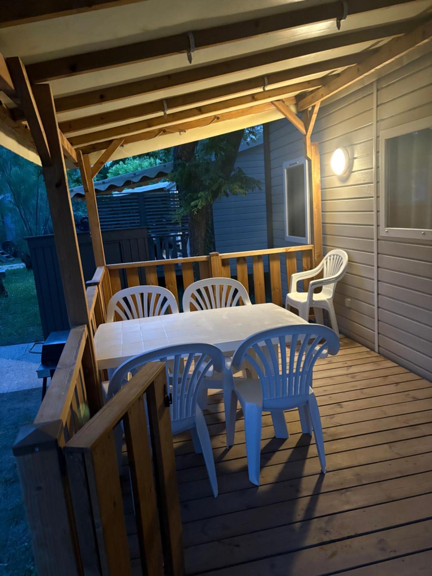 Mobil-Home 6 Personnes Cadenet Exterior photo