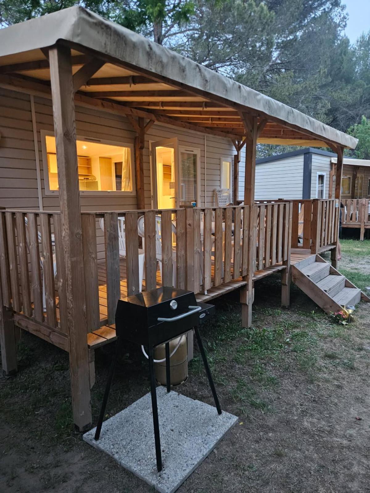 Mobil-Home 6 Personnes Cadenet Exterior photo